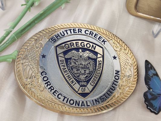 ซื้อ กรอบเข็มขัดสแตนเลสซีนก์สําหรับผู้ชายด้วยโลโก้ 3-3.5 นิ้ว online manufacture