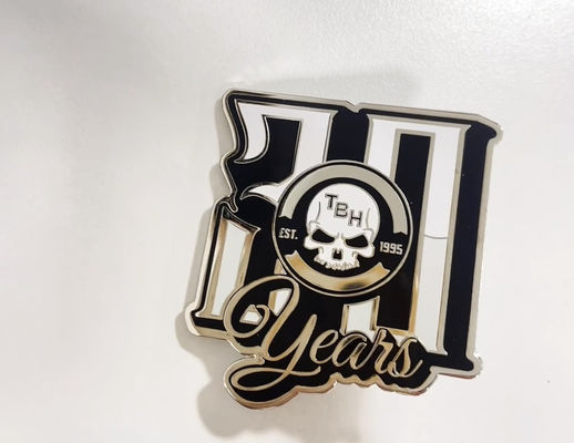 Plated Metal Crafts Customized Hard Enamel Lapel Pin Business Gifts Metal Logo Design Pins For Clothes