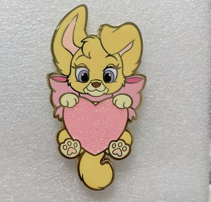 ซื้อ เข็มกลัดติดปกเสื้อเคลือบอีนาเมลแบบนุ่มขนาด 1.5 นิ้ว เข็มกลัดโลหะผสมสังกะสีแบบกำหนดเองสำหรับแบรนด์และเอกลักษณ์ online manufacture