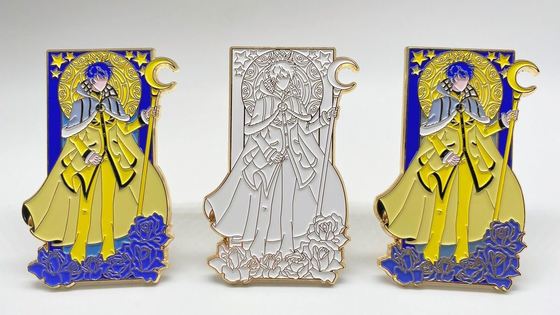 ซื้อ Custom Lapel Pins with Rubber Clutch and Black Plating for Commemorative Souvenirs online manufacture