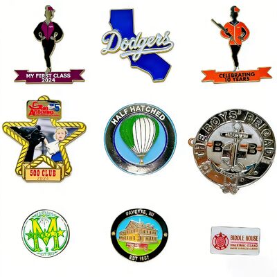 ซื้อ แบจเหล็กทนทานที่กําหนดเอง รูปทรงเอกลักษณ์ที่มีสีเอมเมล แบรนดิ่งพินติดกับปินความปลอดภัย online manufacture