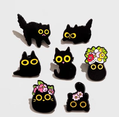 คุณภาพสูง การโยนโลหะ งานฝีมือ โรสทอง Plating Badge Pin โลหะแข็ง Custom Enamel Pins