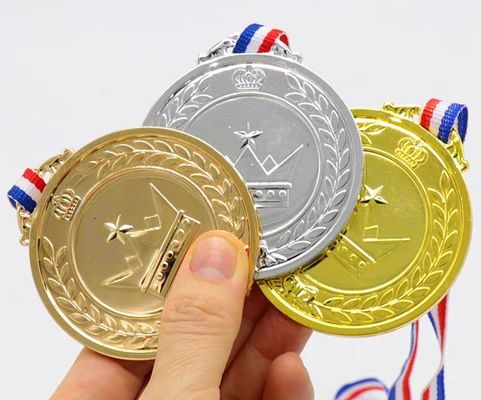 ตราฟฟุตบอล เหรียญพิเศษ รางวัลกีฬา เหรียญโลหะ เอ็มเนียม ฟุตบอล รางวัลทหารพิเศษ