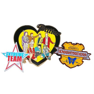 ผู้ผลิตสัญลักษณ์ Pin Wholesale Custom Shape การ์ตูนอานิเมะ Lapel Pin Maker โลหะ Soft Hard Enamel Pins