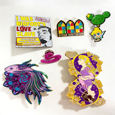 ราคาดี ปิ้นเลปเปิ้ลโลหะตามสั่ง พร้อมโลโก้ส่วนบุคคล สีกระจ่างกระจ่าง และตัวเลือกขนาดของลูกค้า ออนไลน์